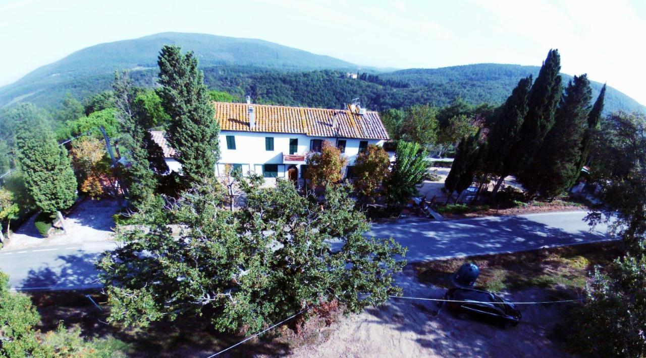 La Fabbrichina Il Luogo Della Pace Apartment Camporbiano Luaran gambar