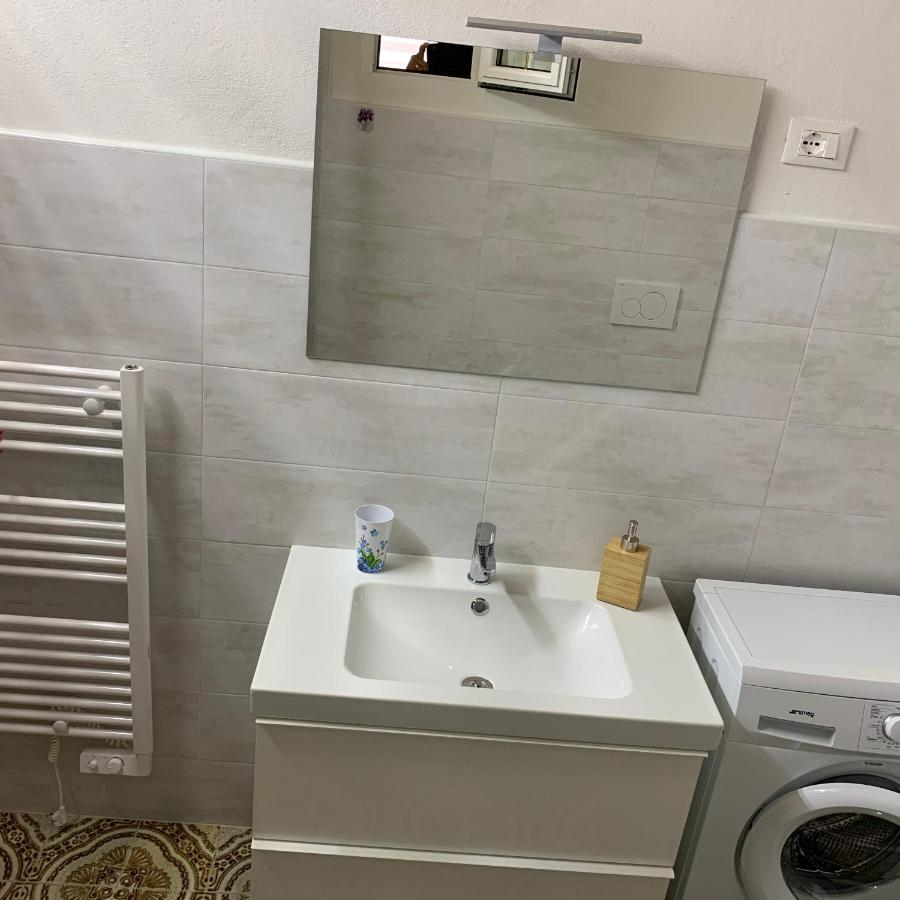 La Fabbrichina Il Luogo Della Pace Apartment Camporbiano Luaran gambar